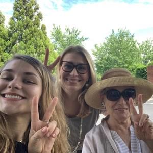 Meet your Posher, Grayson